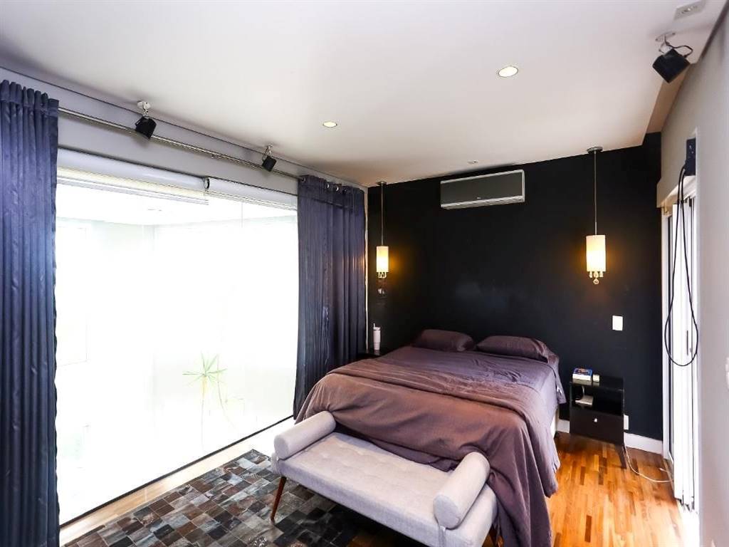 Apartamento com 2 quartos e 210 m² em Vila Guilhermina, Praia Grande