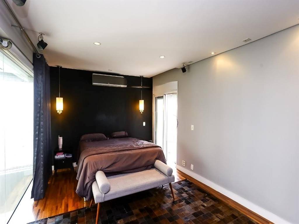 Apartamento com 2 quartos e 210 m² em Vila Guilhermina, Praia Grande