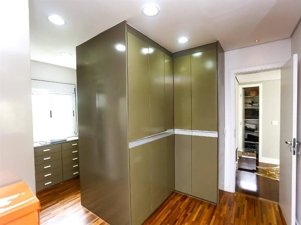 Apartamento com 2 quartos e 210 m² em Vila Guilhermina, Praia Grande