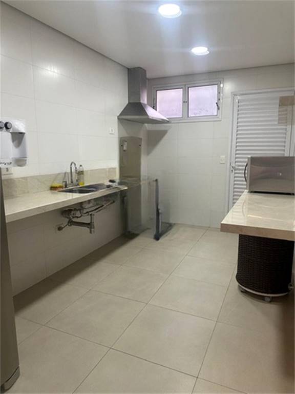 Apartamento com 4 quartos e 182 m² em Vila Guilhermina, Praia Grande