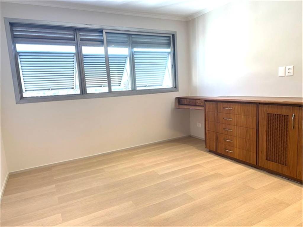 Apartamento com 4 quartos e 182 m² em Vila Guilhermina, Praia Grande
