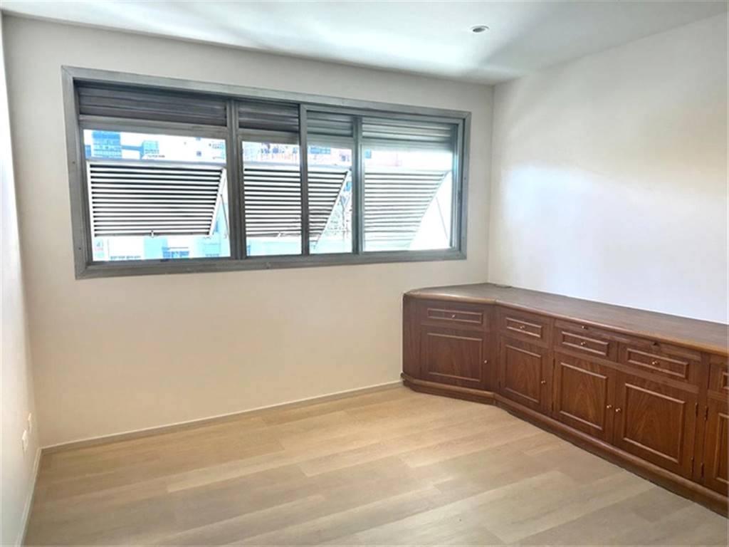 Apartamento com 4 quartos e 182 m² em Vila Guilhermina, Praia Grande