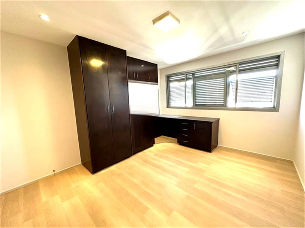 Apartamento com 4 quartos e 182 m² em Vila Guilhermina, Praia Grande