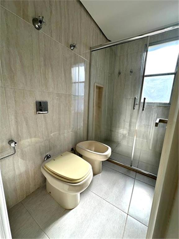 Apartamento com 4 quartos e 182 m² em Vila Guilhermina, Praia Grande