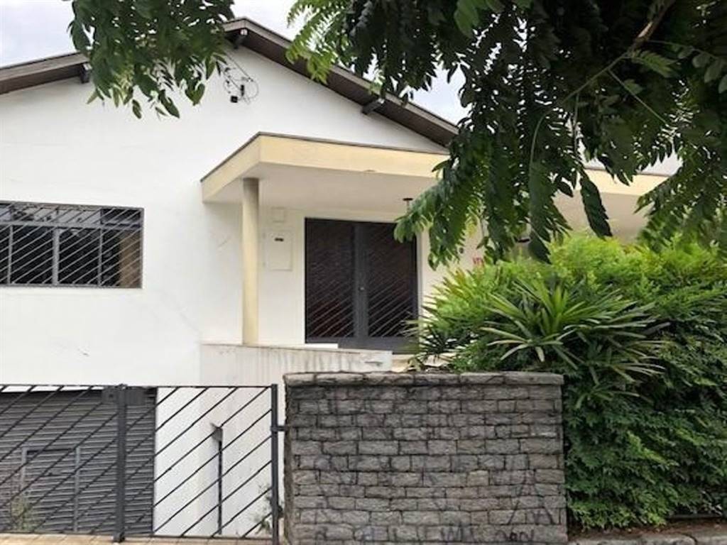 Casa com 3 quartos e 270 m² em Vila Guilhermina, Praia Grande