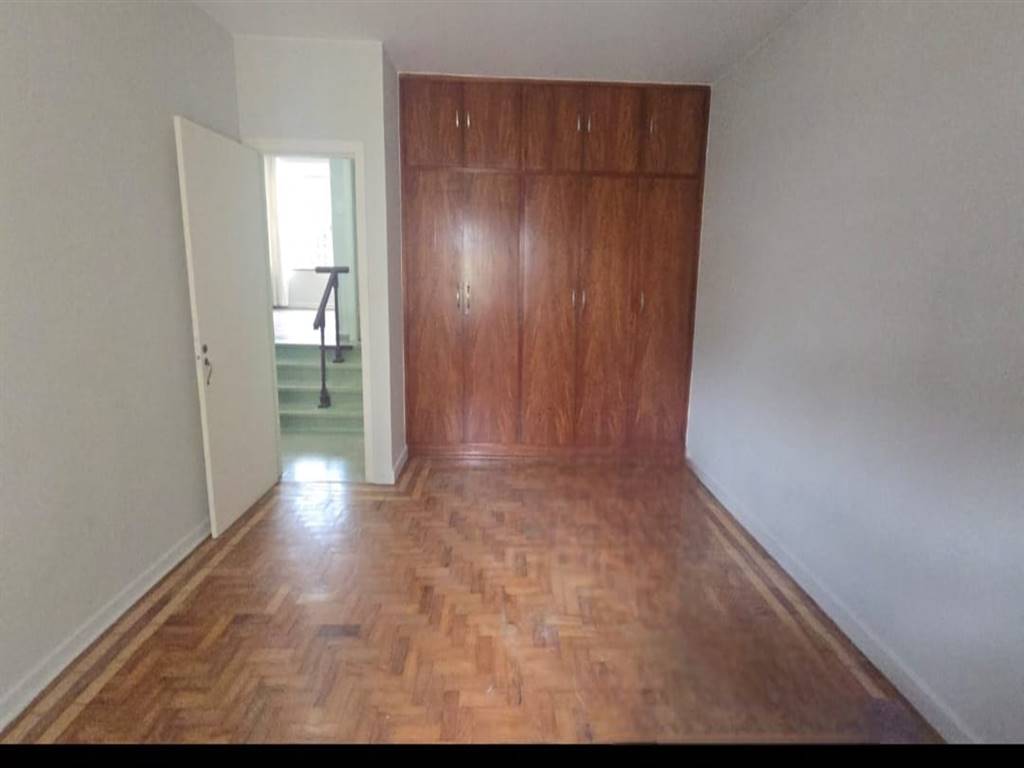 Casa com 3 quartos e 285 m² em Vila Guilhermina, Praia Grande