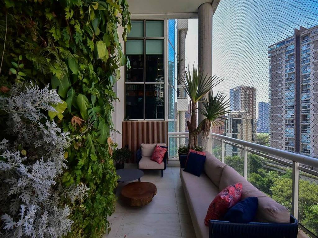 Apartamento com 3 quartos e 210 m² em Vila Guilhermina, Praia Grande