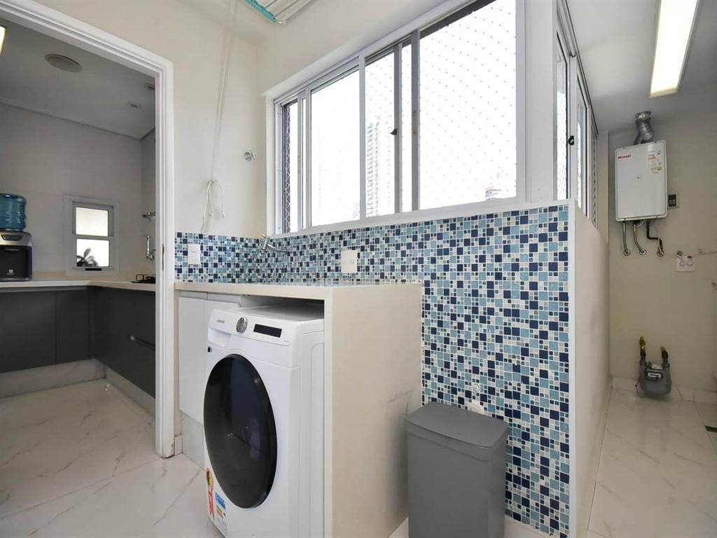 Apartamento com 3 quartos e 210 m² em Vila Guilhermina, Praia Grande