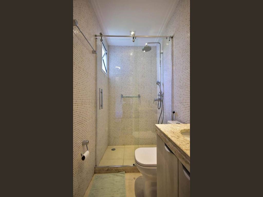 Apartamento com 3 quartos e 210 m² em Vila Guilhermina, Praia Grande