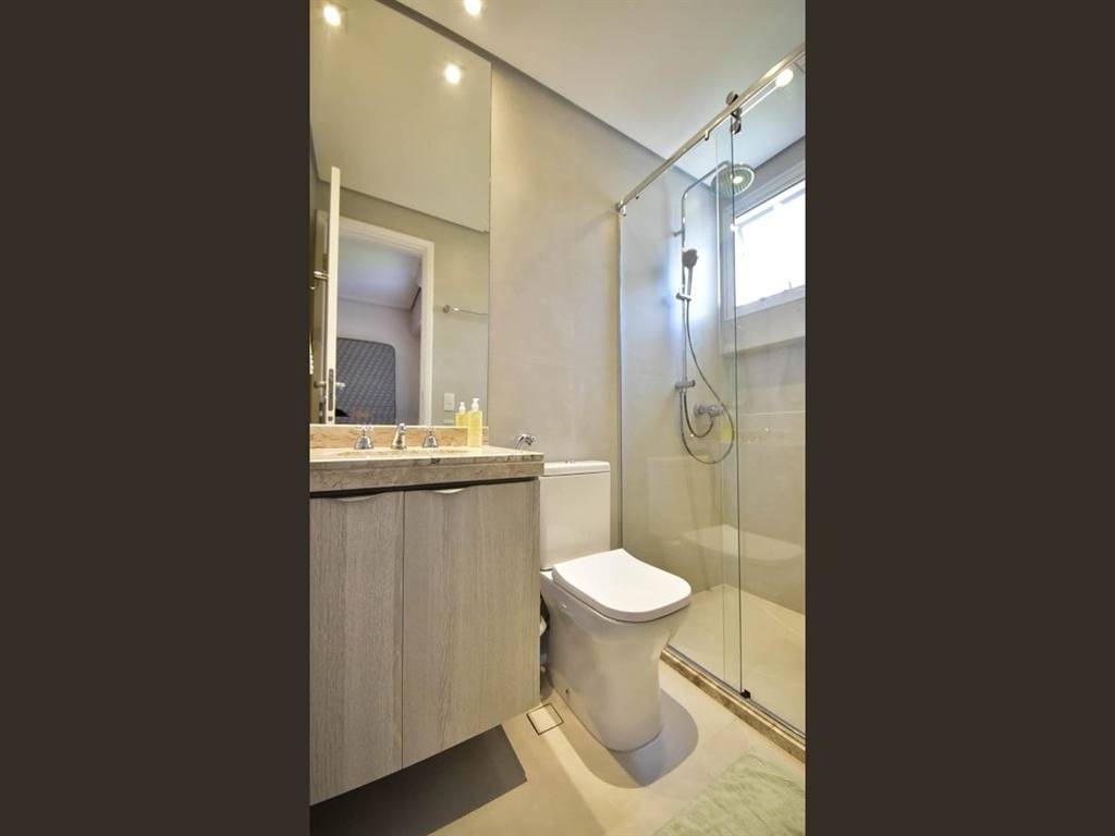 Apartamento com 3 quartos e 210 m² em Vila Guilhermina, Praia Grande