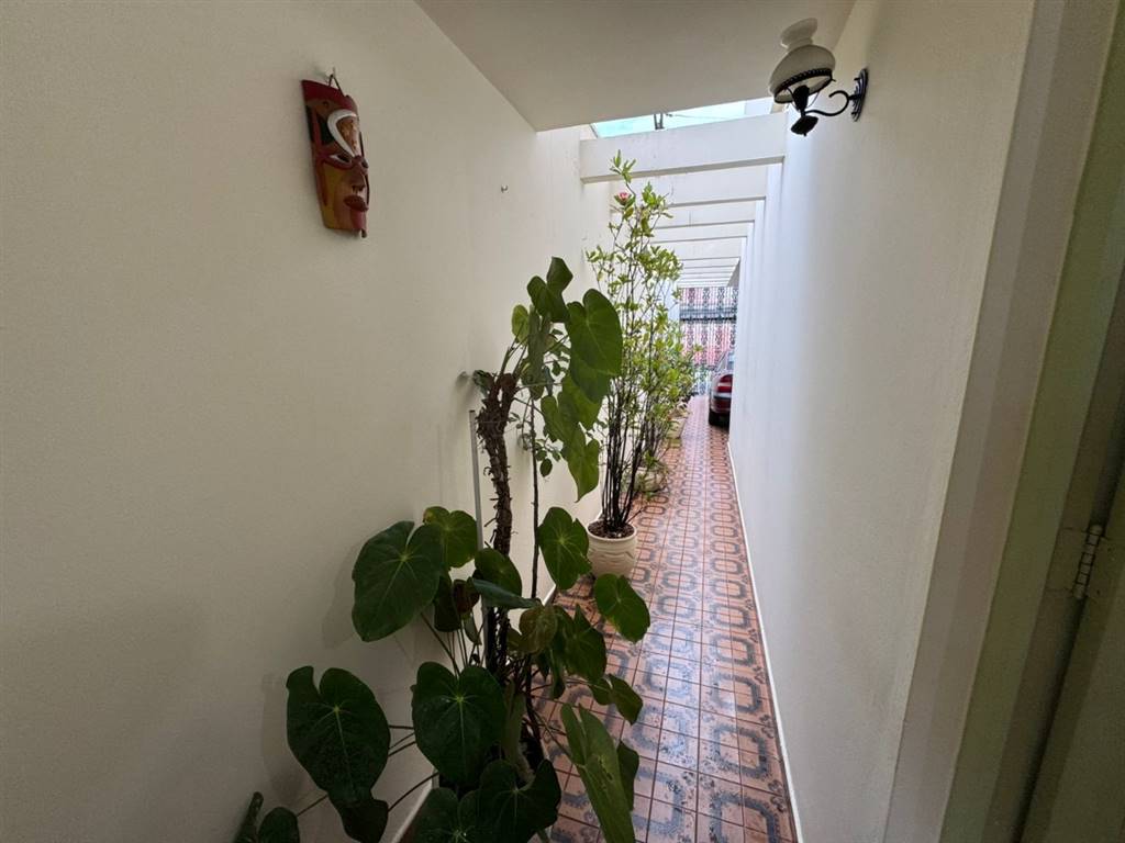 Casa com 3 quartos e 218 m² em Vila Guilhermina, Praia Grande