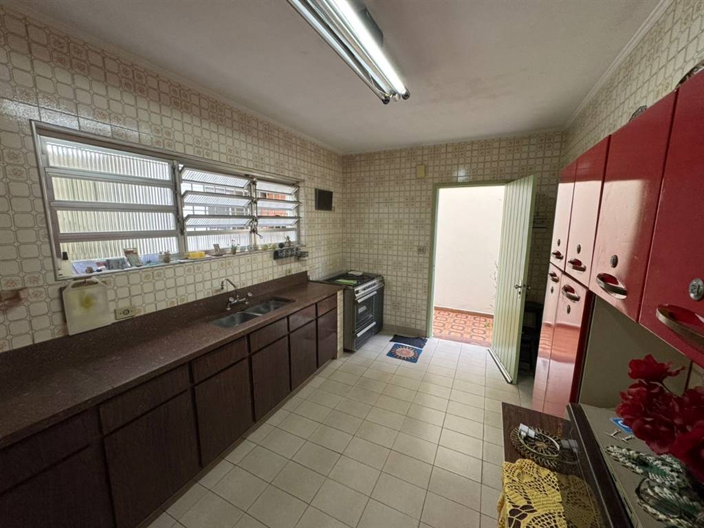Casa com 3 quartos e 218 m² em Vila Guilhermina, Praia Grande