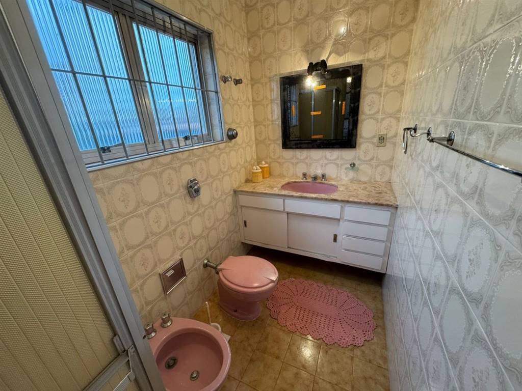 Casa com 3 quartos e 218 m² em Vila Guilhermina, Praia Grande