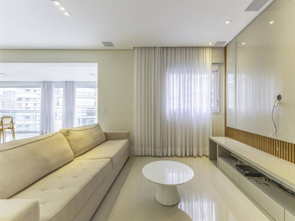 Apartamento com 3 quartos e 157 m² em Vila Guilhermina, Praia Grande