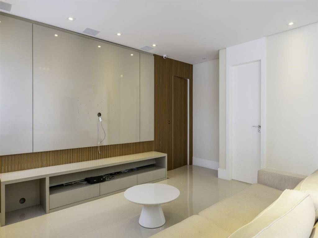 Apartamento com 3 quartos e 157 m² em Vila Guilhermina, Praia Grande