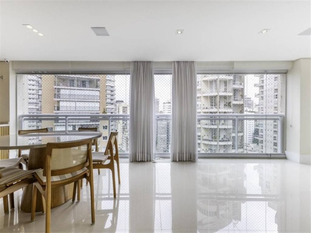 Apartamento com 3 quartos e 157 m² em Vila Guilhermina, Praia Grande