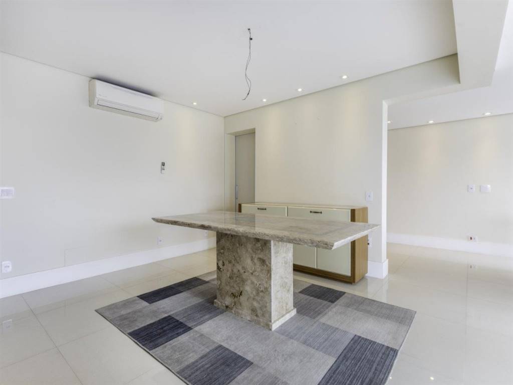Apartamento com 3 quartos e 157 m² em Vila Guilhermina, Praia Grande