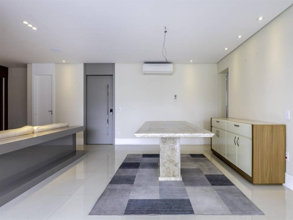 Apartamento com 3 quartos e 157 m² em Vila Guilhermina, Praia Grande