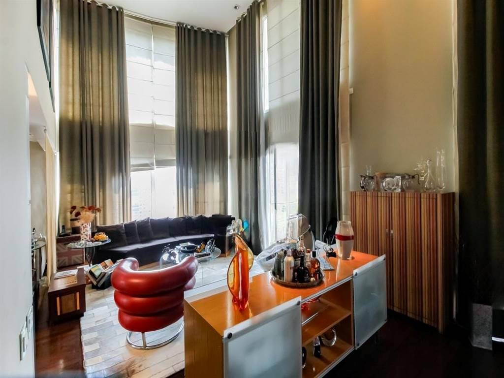 Apartamento com 2 quartos e 210 m² em Vila Guilhermina, Praia Grande