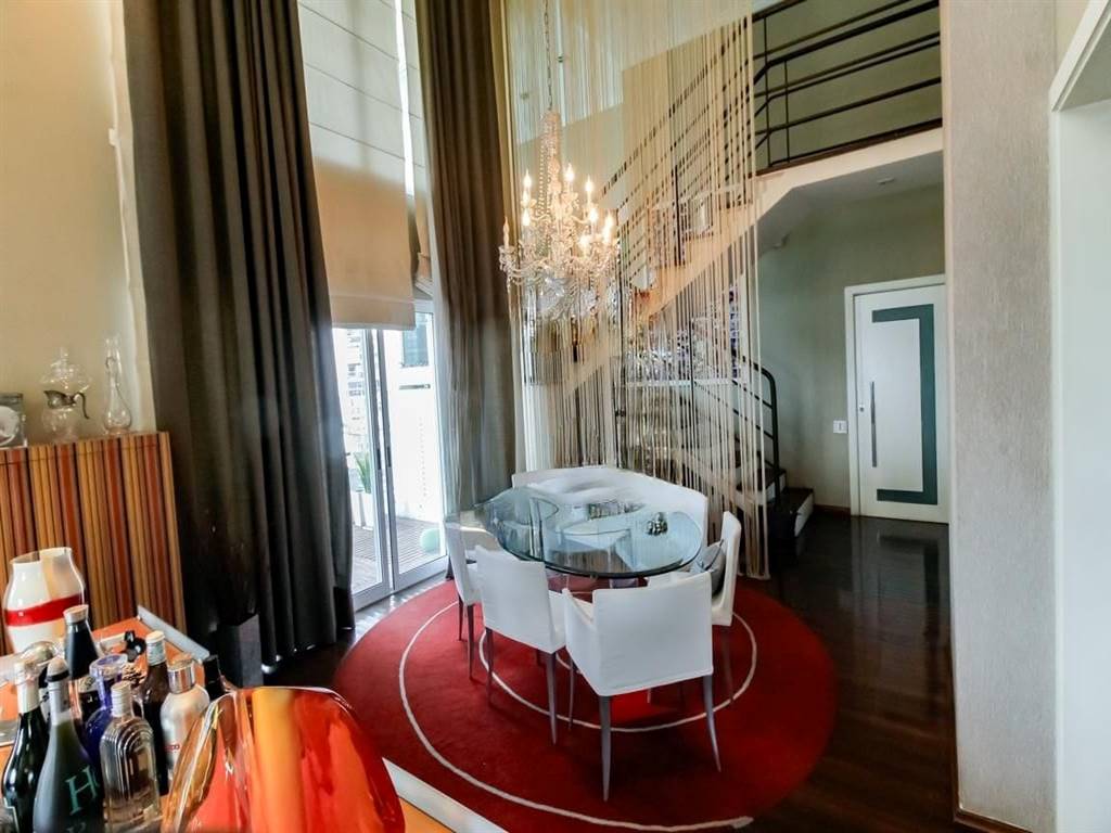 Apartamento com 2 quartos e 210 m² em Vila Guilhermina, Praia Grande