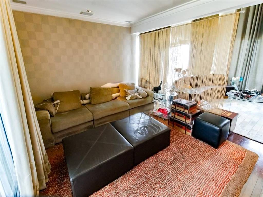 Apartamento com 2 quartos e 210 m² em Vila Guilhermina, Praia Grande