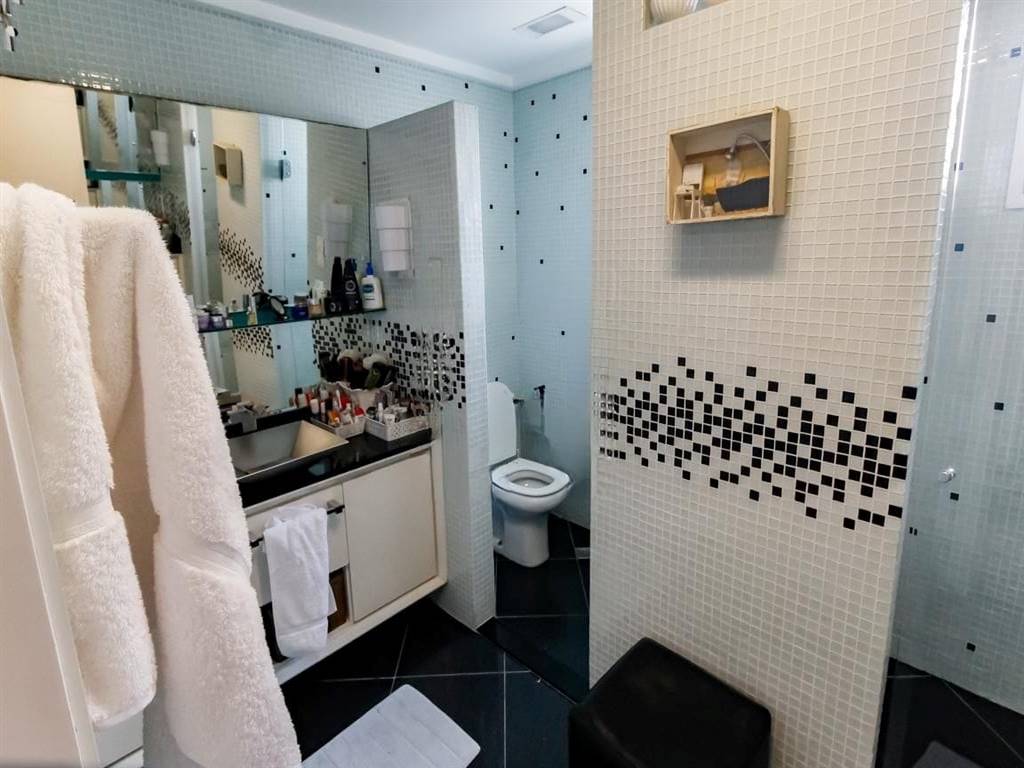 Apartamento com 2 quartos e 210 m² em Vila Guilhermina, Praia Grande