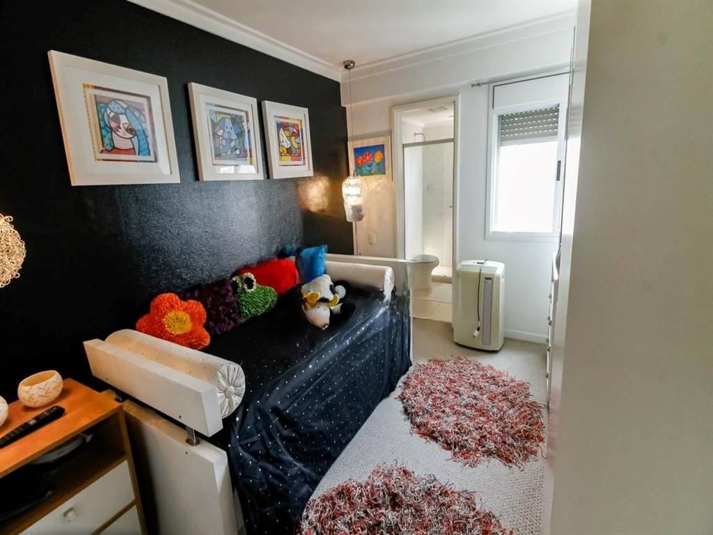 Apartamento com 2 quartos e 210 m² em Vila Guilhermina, Praia Grande
