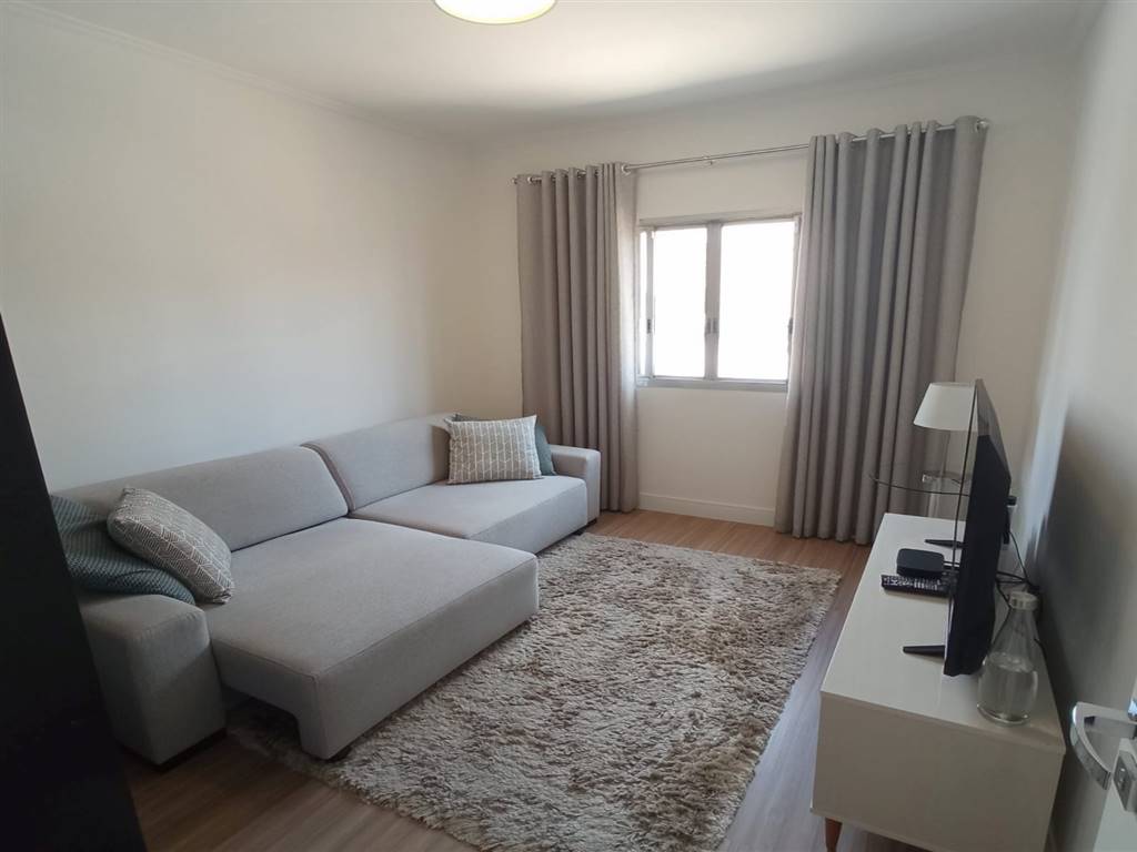 Casa com 3 quartos e 206 m² em Vila Guilhermina, Praia Grande