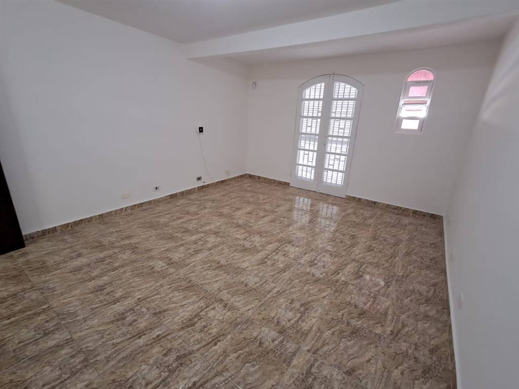 Casa com 2 quartos e 161 m² em Vila Guilhermina, Praia Grande