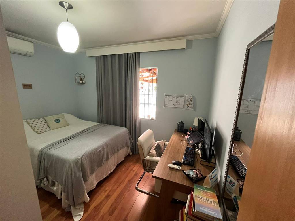 Casa com 3 quartos e 149 m² em Vila Guilhermina, Praia Grande