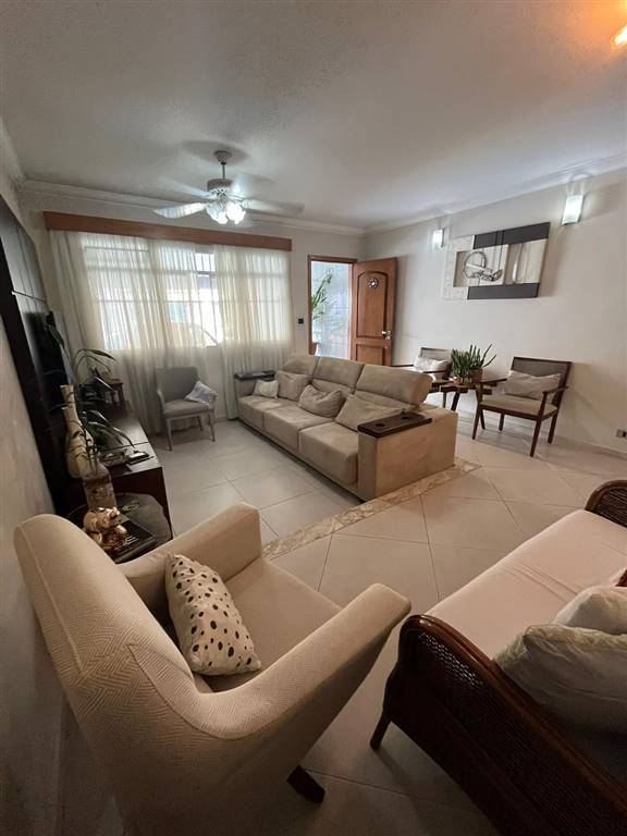 Casa com 3 quartos e 149 m² em Vila Guilhermina, Praia Grande