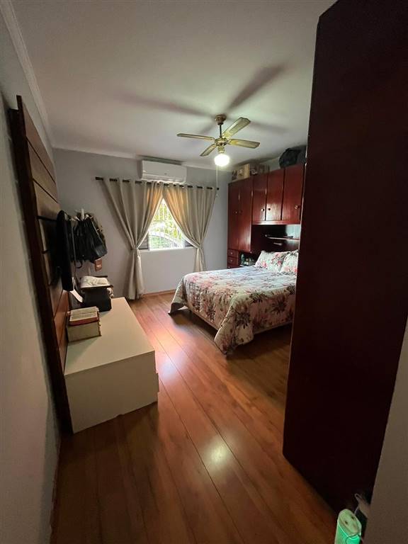 Casa com 3 quartos e 149 m² em Vila Guilhermina, Praia Grande