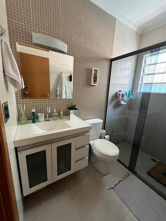 Casa com 3 quartos e 149 m² em Vila Guilhermina, Praia Grande
