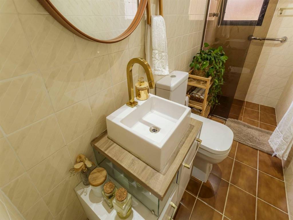 Apartamento com 2 quartos e 64 m² em Vila Guilhermina, Praia Grande