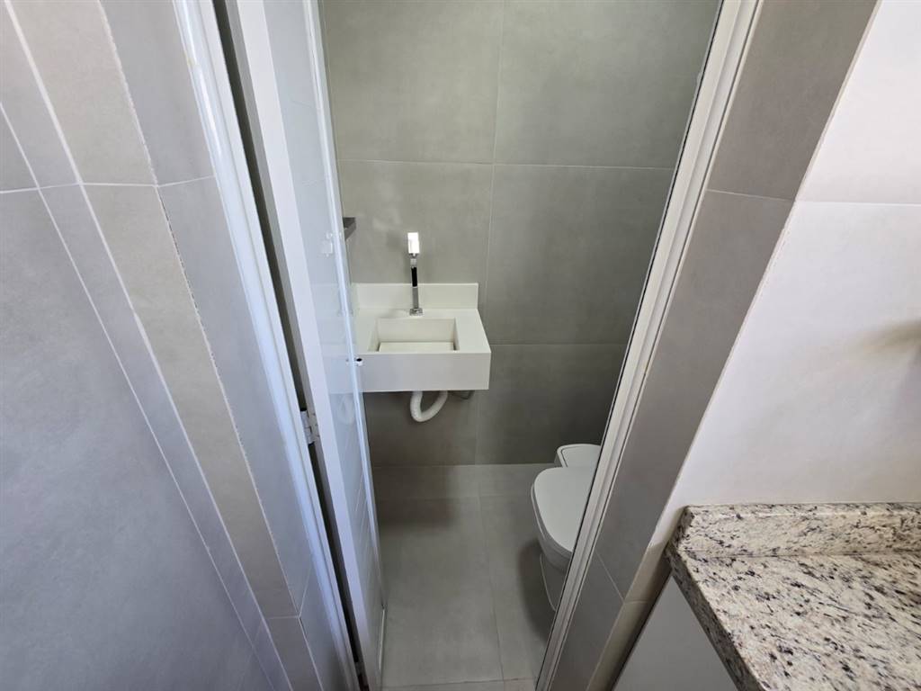 Apartamento com 2 quartos e 63 m² em Vila Guilhermina, Praia Grande