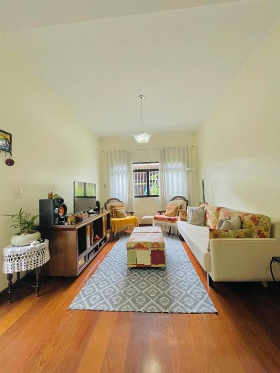 Casa com 4 quartos e 168 m² em Vila Guilhermina, Praia Grande