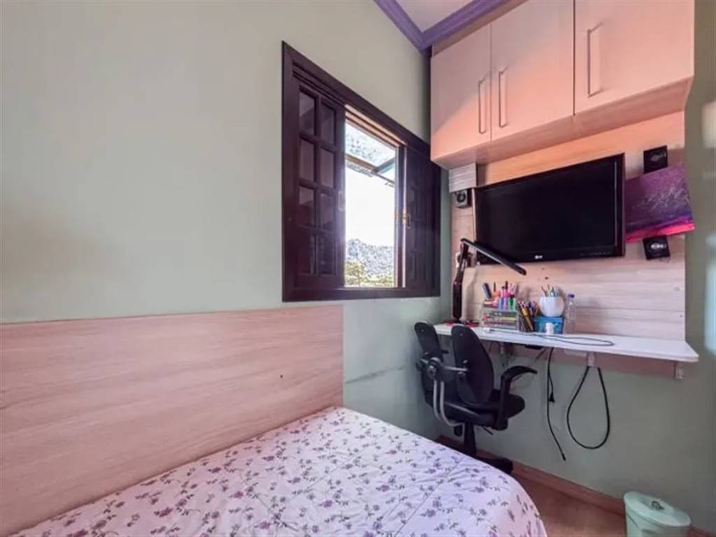 Casa com 3 quartos e 227 m² em Vila Guilhermina, Praia Grande