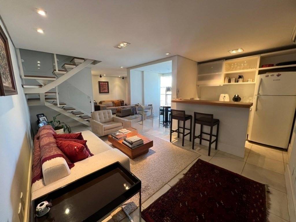 Apartamento com 2 quartos e 84 m² em Vila Guilhermina, Praia Grande