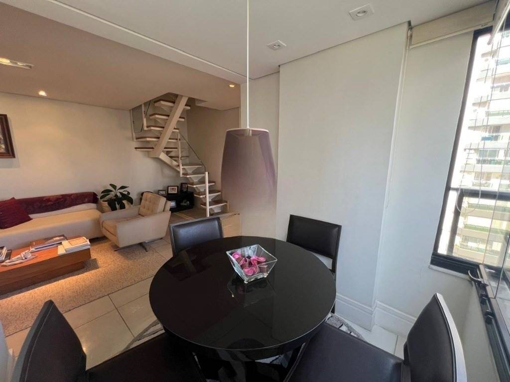 Apartamento com 2 quartos e 84 m² em Vila Guilhermina, Praia Grande