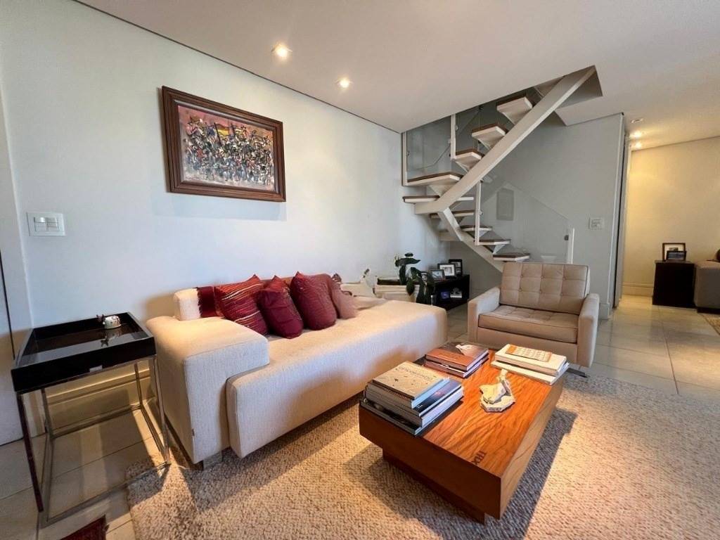 Apartamento com 2 quartos e 84 m² em Vila Guilhermina, Praia Grande