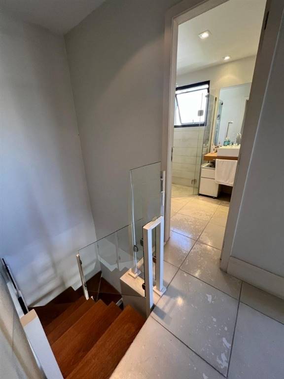 Apartamento com 2 quartos e 84 m² em Vila Guilhermina, Praia Grande