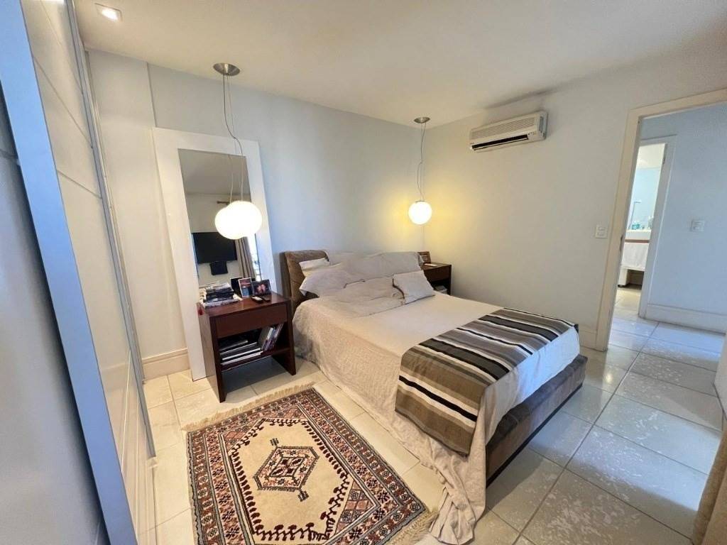 Apartamento com 2 quartos e 84 m² em Vila Guilhermina, Praia Grande