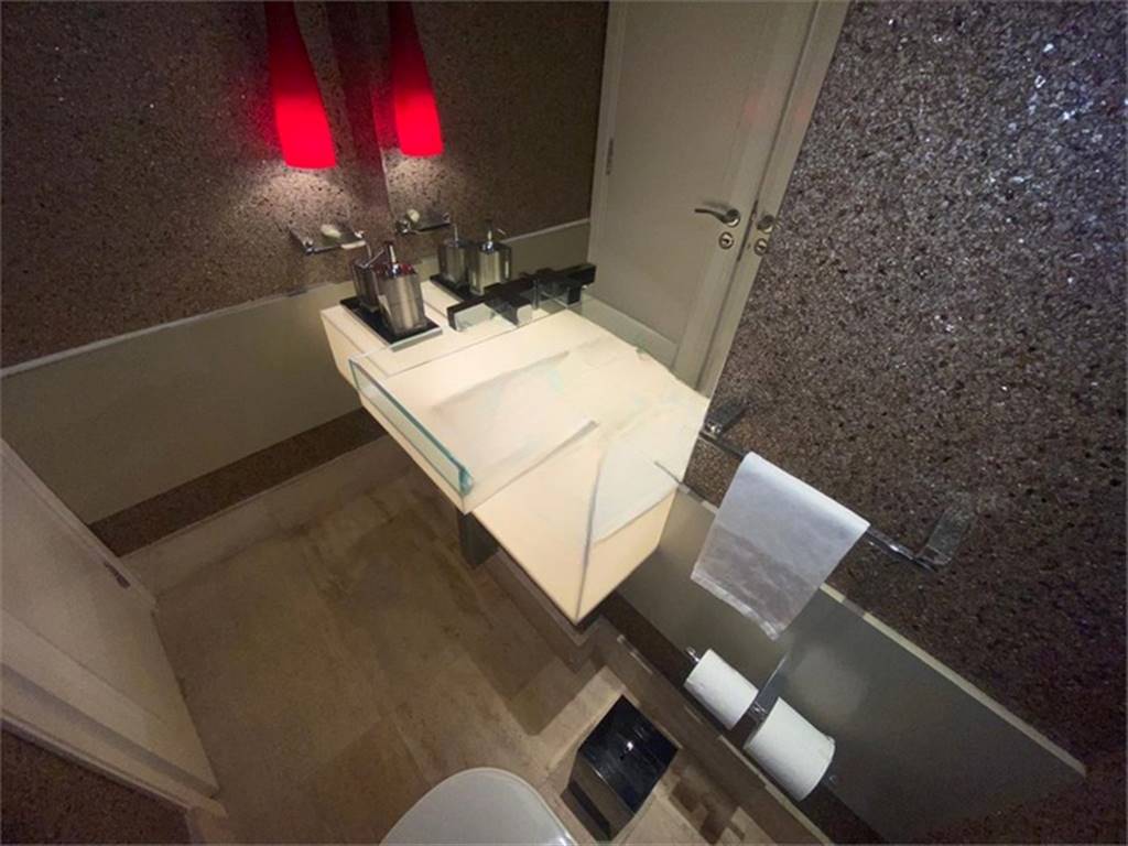 Apartamento com 2 quartos e 151 m² em Vila Guilhermina, Praia Grande
