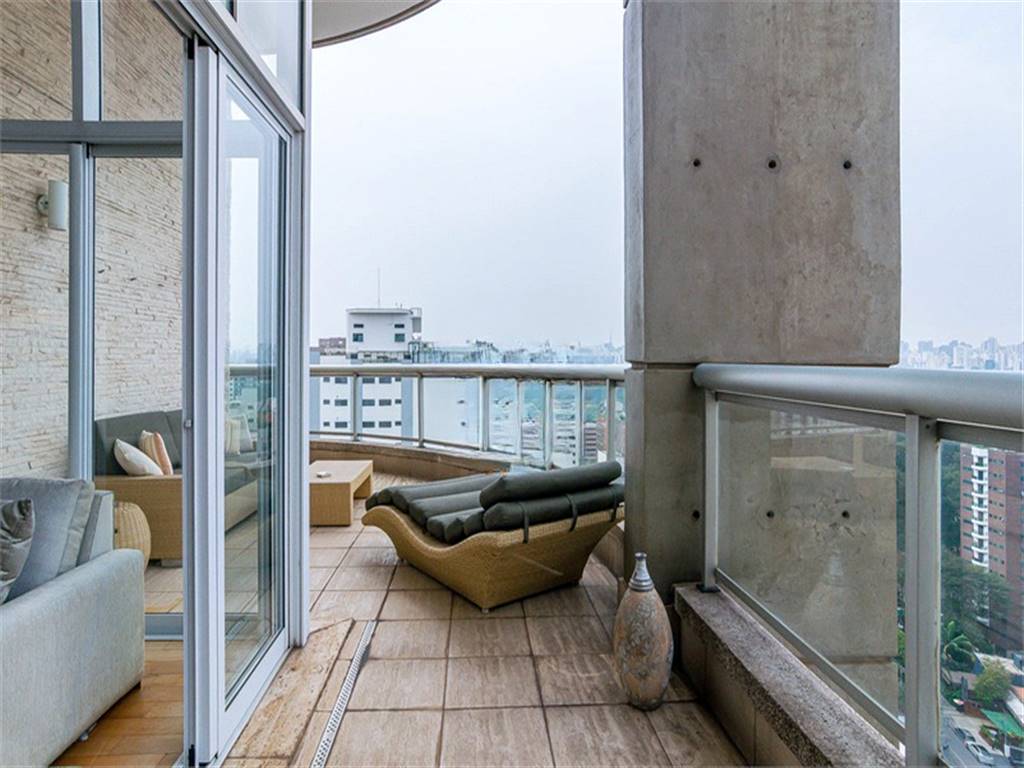 Apartamento com 2 quartos e 151 m² em Vila Guilhermina, Praia Grande