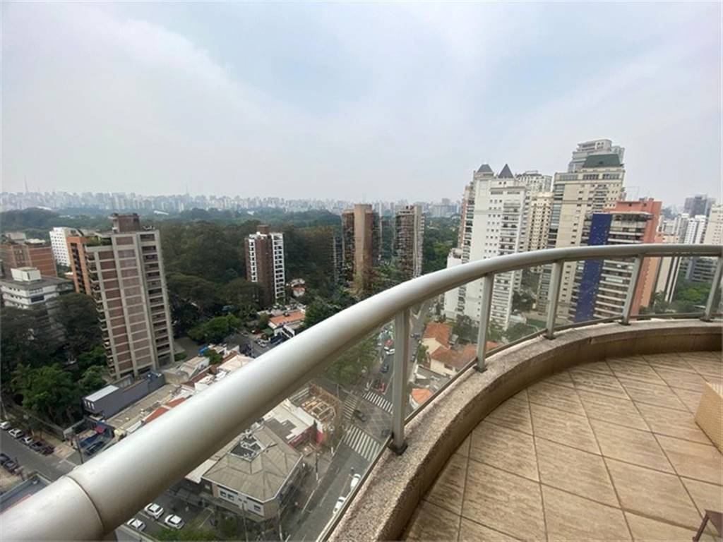 Apartamento com 2 quartos e 151 m² em Vila Guilhermina, Praia Grande