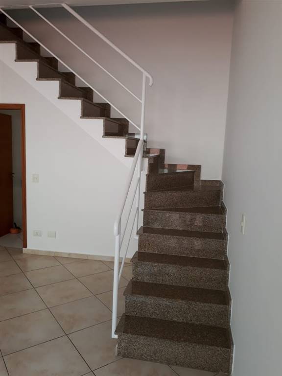 Casa com 3 quartos e 203 m² em Vila Guilhermina, Praia Grande