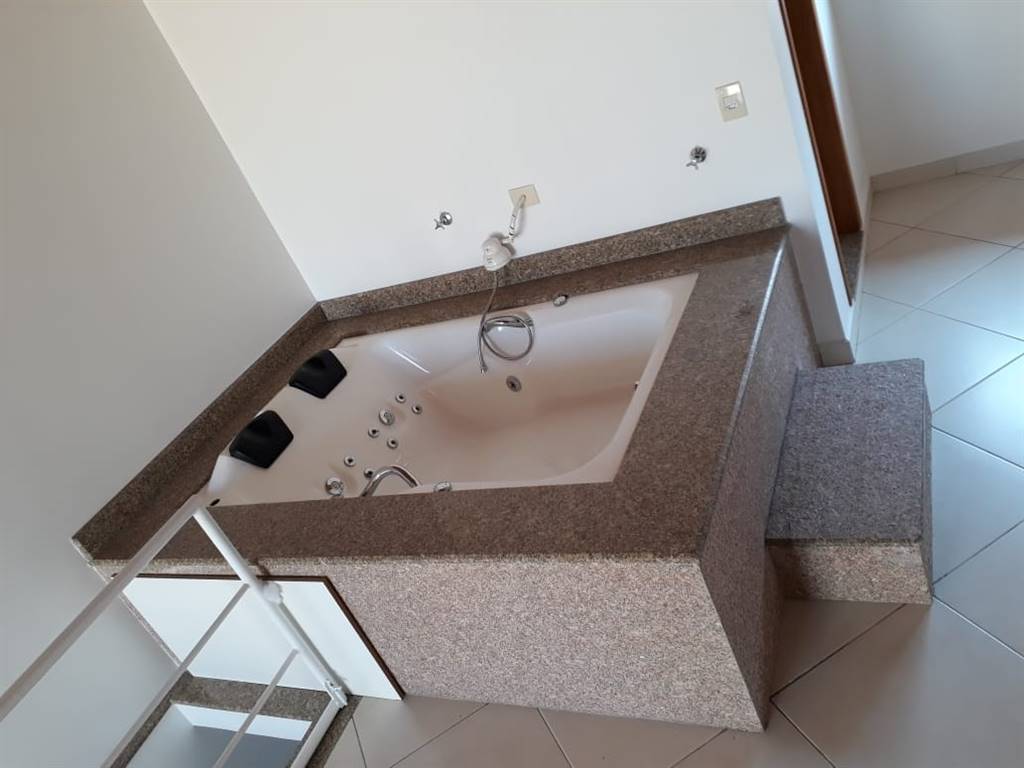 Casa com 3 quartos e 203 m² em Vila Guilhermina, Praia Grande