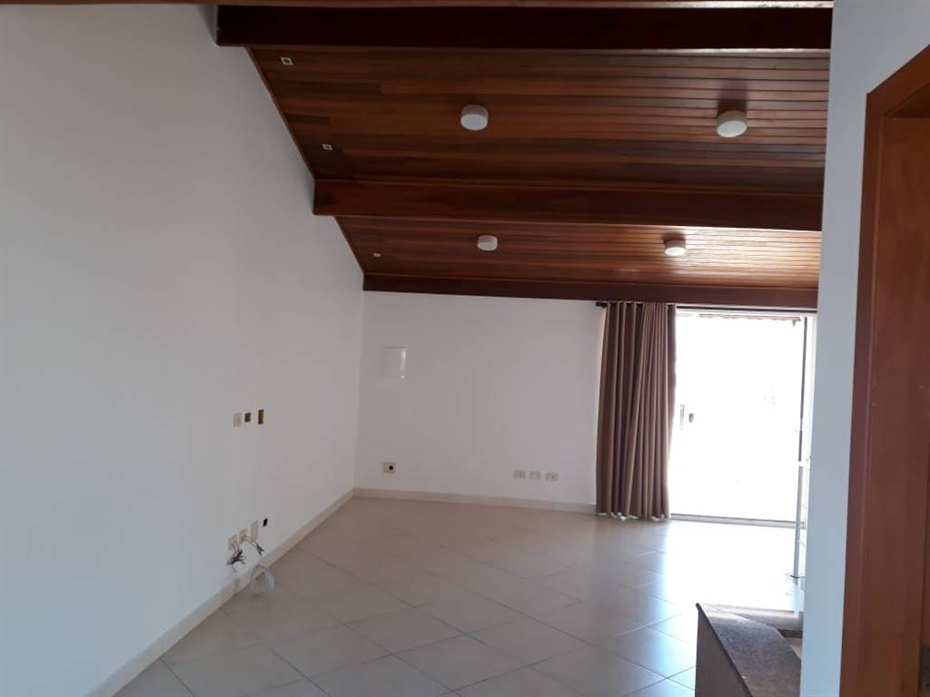 Casa com 3 quartos e 203 m² em Vila Guilhermina, Praia Grande