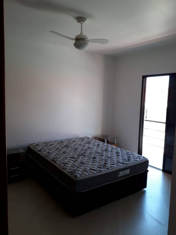Casa com 3 quartos e 203 m² em Vila Guilhermina, Praia Grande