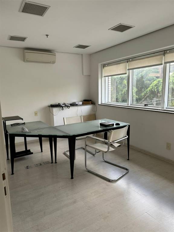 Apartamento com 93 m² em Vila Guilhermina, Praia Grande